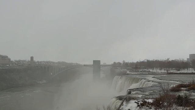 Поехали на Ниагарский Водопад зимой в снегопад! смотреть онлайн