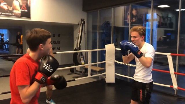 Бокс. А.Кузнецов - А.Моисеев-Лобачёв.2раунд смотреть онлайн