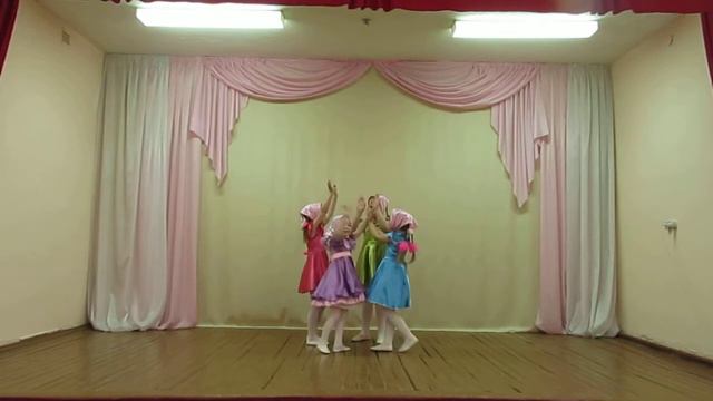 танцевальный коллектив "Созвездие". "Русские матрешки" смотреть онлайн