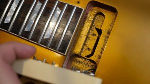 A Typo that Changed History | Crown Headstock 1968 50th Anniversary Reissue Les Paul Goldtop 2018