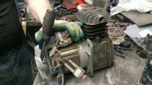 Переделываю компрессор  220 вольт на автомобильный со шкивом от кондиционера.Часть 1.