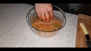 Сочная куриная грудка запеченная в духовке.