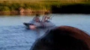 Двухместная байдарка из веток и пленки