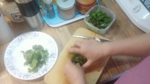 Заготовка крапивы со щавелем.