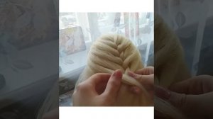Как заплести простой колосок.