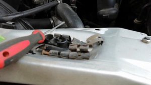Чистка отражателей фар Mercedes w140.