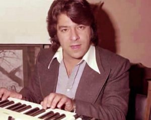 Аҳмад Зоҳир - Ahmad Zahir - احمد ظاهر - Гуфтам, ки нарав - Goftom ke naro