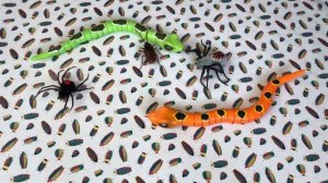 Zuru Robo Alive.Robotic Crawling Spider,Cockroach and Slithering Snake