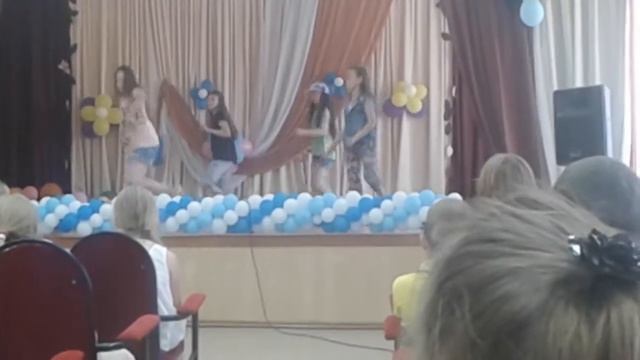 Танец на 1 сентября смотреть онлайн