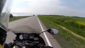 BMW K1200S. Помчал на озеро соленое....