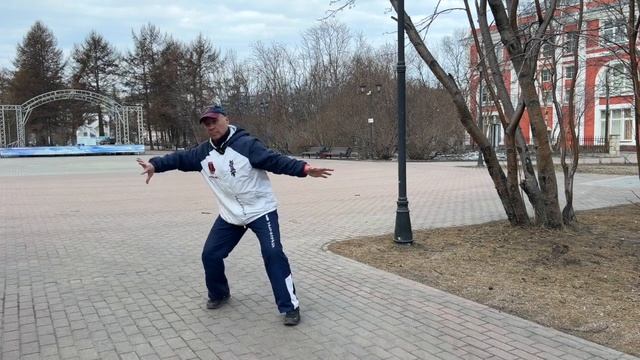 Ицюань (832 день) Поддержка ежедневной практики / Фансун Фа в Динбабу