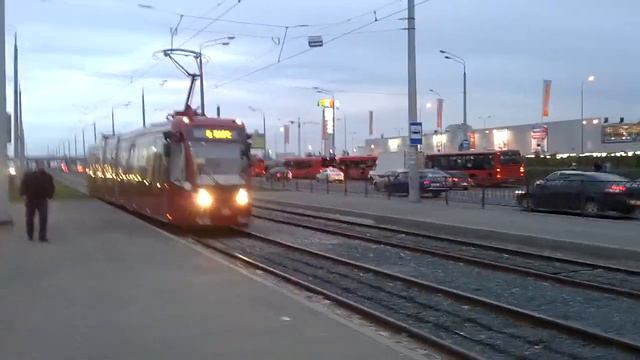 Tram in Kazan in Russia Трамвай Казань смотреть онлайн