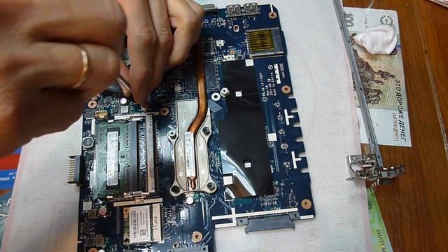 Быстрая разборка и сборка ноутбука ASUS X53U K53U смотреть онлайн