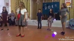 Флешмоб 5 класс/ новый год