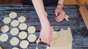Чебупели с мясом. Сочные и вкусные. Семья в восторге.