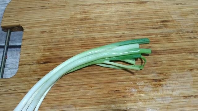 Вкусный и полезный минтай - простой рецепт,  съедят за минуту.