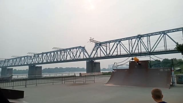 Трюки на самокатах. Новосибирск смотреть онлайн