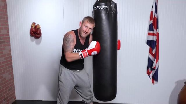 How to Hit the Heavy Bag Properly (So It will not Swing)