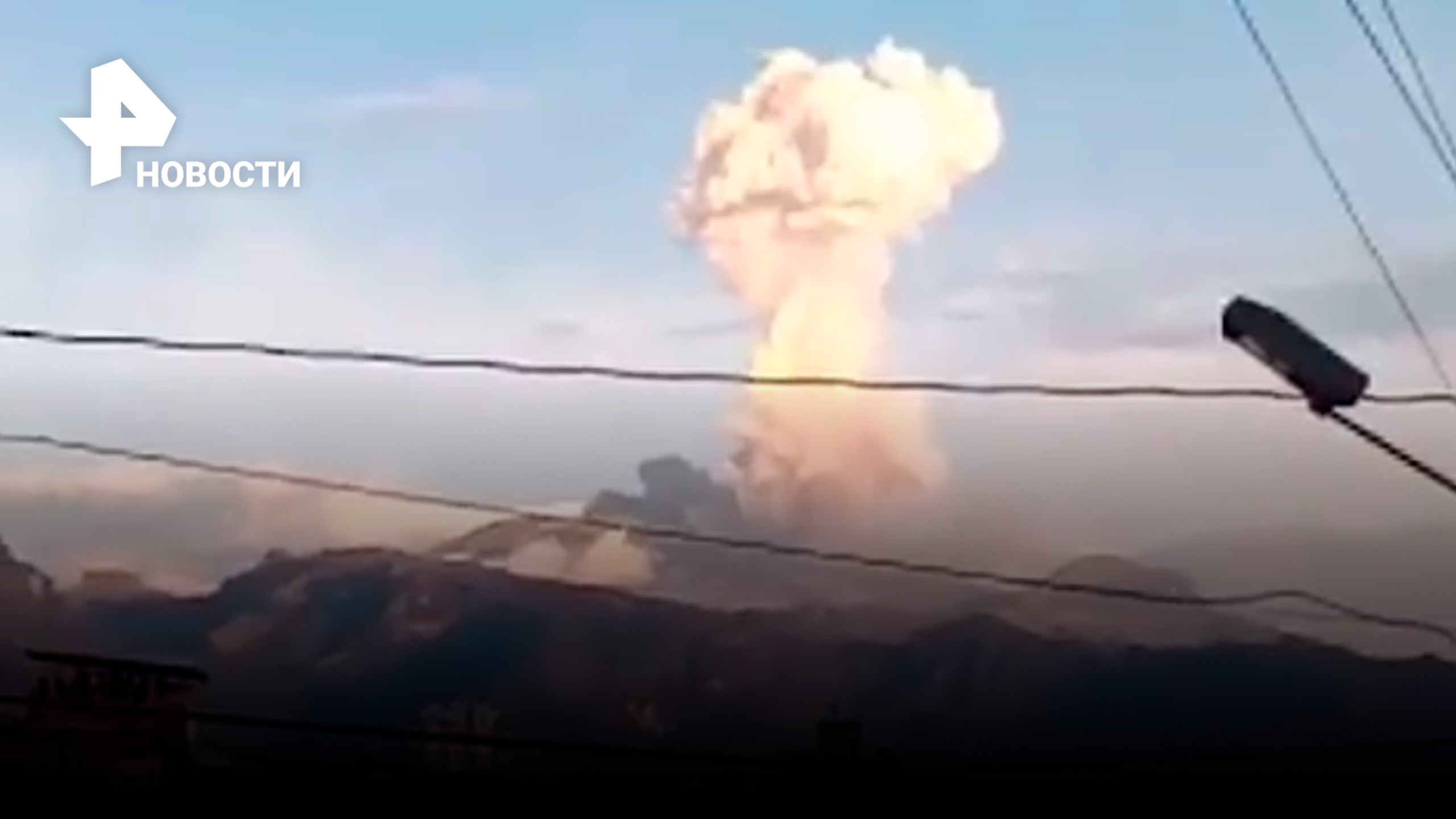 Сон длиной в 37 лет: пробудился вулкан Невадо-дель-Руис после землетрясения в Колумбии / РЕН Новости