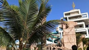 Аквапарк Атлантис-самые высокие горки,пляжи и весёлое настроение!Дубай!