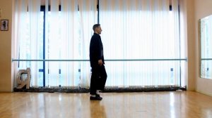ТАНЦУЙ, КАК МАЙКЛ ДЖЕКСОН Урок 15 - СКОЛЬЖЕНИЕ НА МЕСТЕ - Видеоуроки танцев Майкла Джексона!