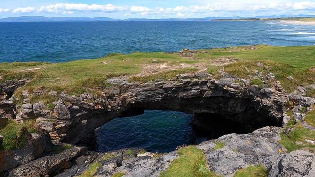 Scenic Drives of the Wild Atlantic Way - Solo Motorcycle Travel Ireland (S1E31)