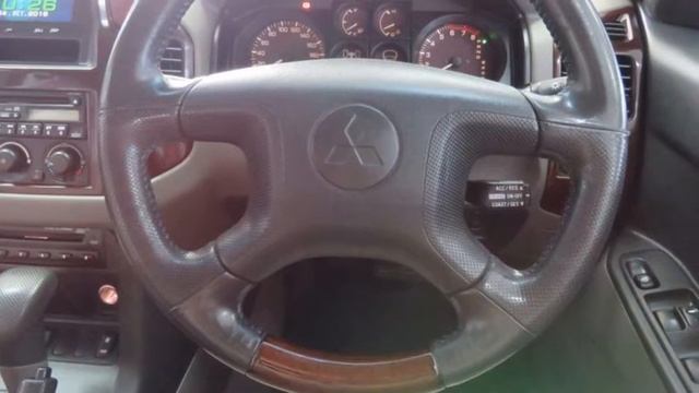 2002 Mitsubishi Pajero NM Exceed LWB (4x4) White 5 Speed Auto Sports Mode Wagon смотреть онлайн