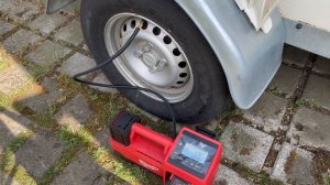 What a powerhouse!! Milwaukee M18 BI-0 Battery Inflator / Compressor. Powered by M18 8Ah Battery