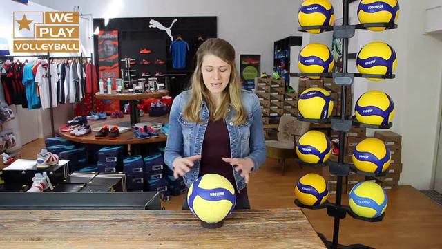Review Mikasa VS123W Volleyball смотреть онлайн