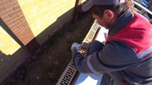 ПЕРЕКРЫТИЕ оконного проема УГОЛКОМ с кладкой ВЫСТУПАЮЩЕГО КИРПИЧА!