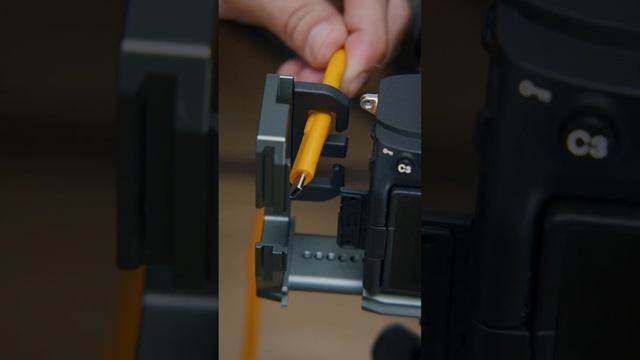 DEDICATED SONY L-BRACKET ?