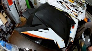 Как клеить наклейки на снегоход ski doo summit 2008 - 2013 motonakleyka.ru