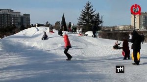 Строить снежные горки во дворах теперь можно - минпромторг  опубликовал разъяснения о законности