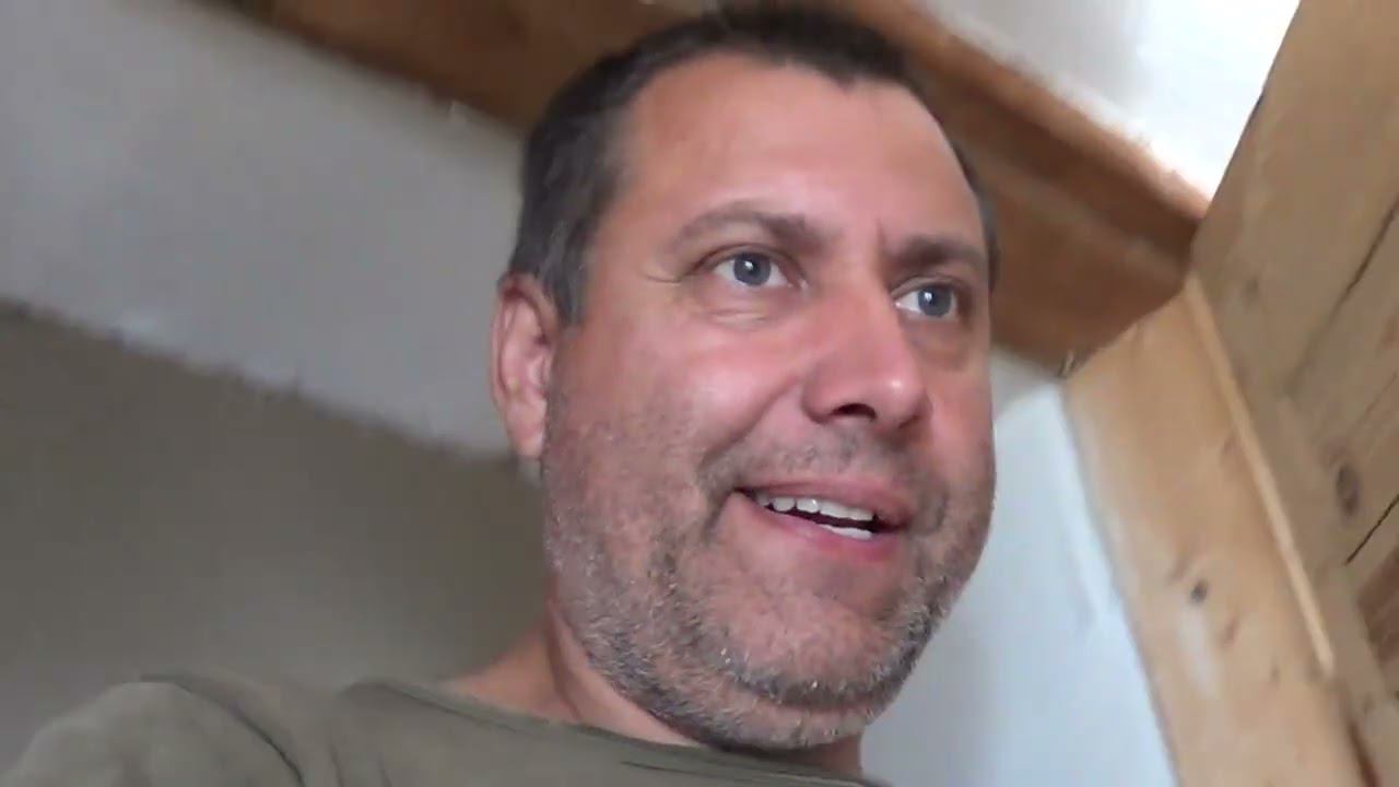 КАКОЙ КРАСИВЫЙ / ПОПАЛИСЬ НА УДОЧКУ смотреть онлайн