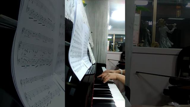 鈴木小提琴(二)：《華爾滋》鋼琴伴奏。速度40。Suzuki Violin Method B2 No.5 Waltz of Brahms Piano Accompaniment. смотреть онлайн