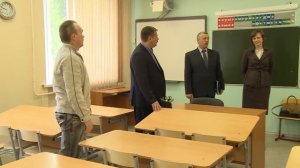 Новые парты в сямженской школе