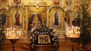 В уфимской церкви Симеона Верхотурского очень красиво поет хор