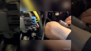 Замена свечей на лодочном  моторе Меркурий 60л/с. , 4т.