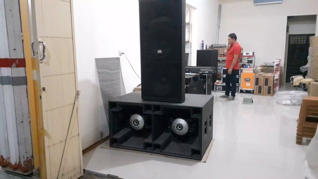 Power 4 Chanel Class TD ,.Khusus Subwoofer " PHASE LAP NX 18.4 " смотреть онлайн