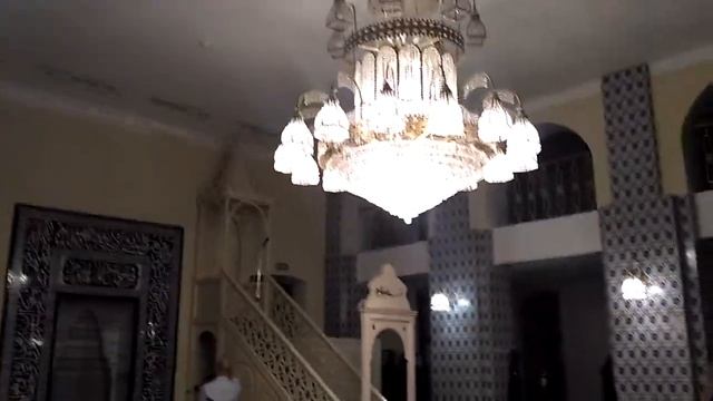 Приятный ночной (Иша) азан в Москве на Большой татарской историческая мечеть Москвы