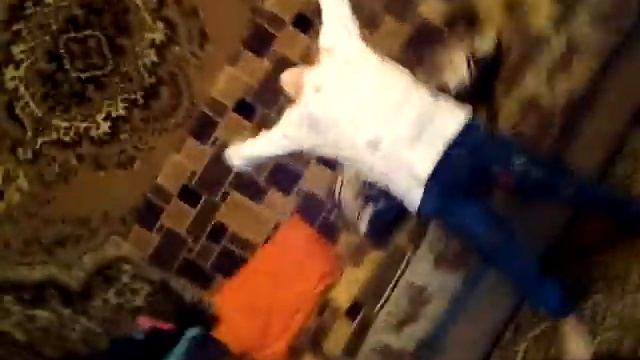 Вот так надо вставать на мостик на диване и подложите себе что-нибудь мягенькая смотреть онлайн