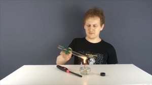 Выпуск 1: Плавление парафина (8 класс)