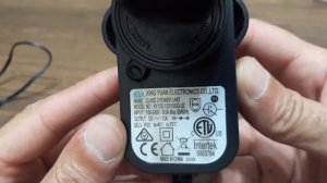 How to charge Minelab gold monster 1000?