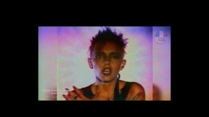 JEANNE MAS - TOUTE PREMIÈRE FOIS en 4K