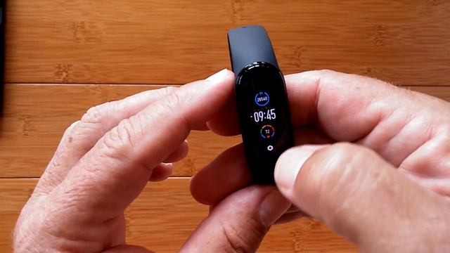 XIAOMI MI SMART BAND 5 AMOLED Screen IP68/5ATM Waterproof Newest Fitness Band: Unboxing and 1st Loo смотреть онлайн