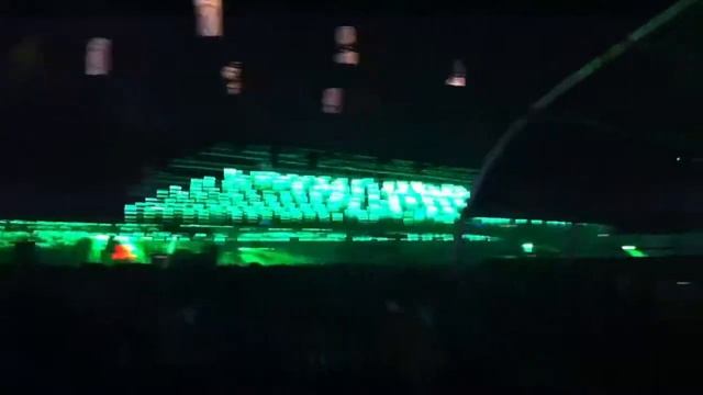 SGM 3300 светодиодных трубок на музыкальном фестивале Pukkelpop смотреть онлайн