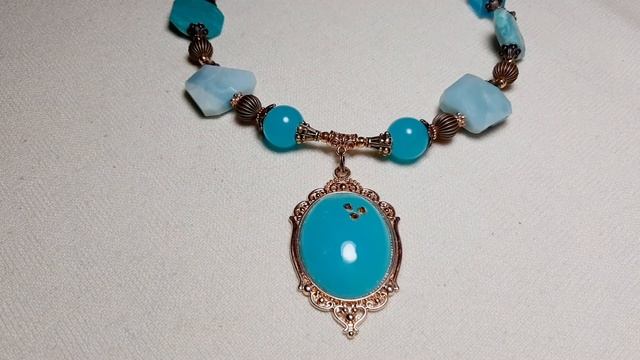 Украшения для подарков из натуральных камней. Ролик 310. 21 декабря 2021. смотреть онлайн