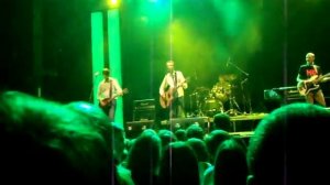 Мультfильмы - Девушка едет в столицу (live)