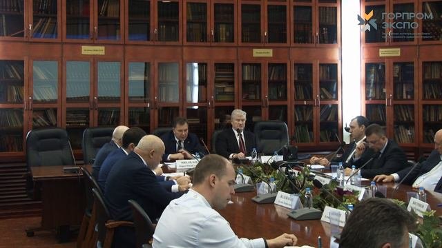 Редкоземельные металлы как основа получения перспективных материалов.Вступительное слово Михайлова