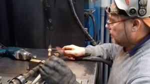 Брак ГБЦ двигателя М30 БМВ 730 возможно ли такое как восстановить один подшипник постели распредвал